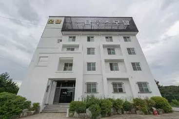 モーテル Seosan Daus