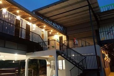 Hotel Sungai Klah Inn