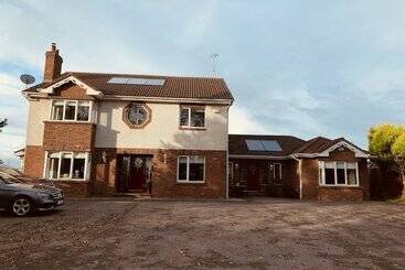 住宿加早餐  Arden Bungalow