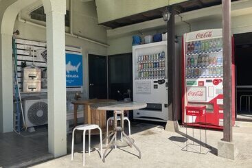 Guesthouse Koizumi  Hostel