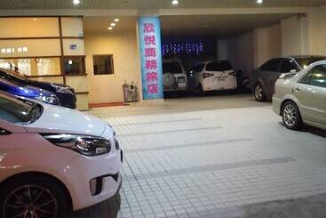 هتل Xinyue Business