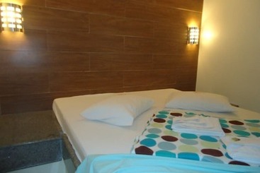 Motel Paloma   Adults Only