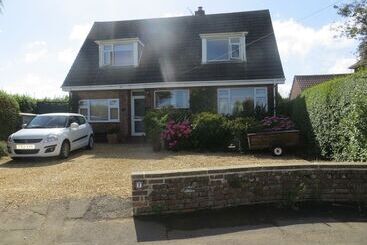 بيت ريفى Rowan House