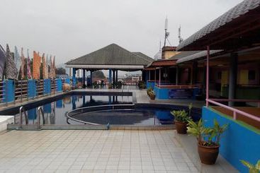 Hotel Dj Holiday Resort