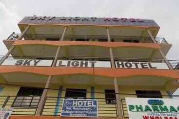 Hotel Sky Light
