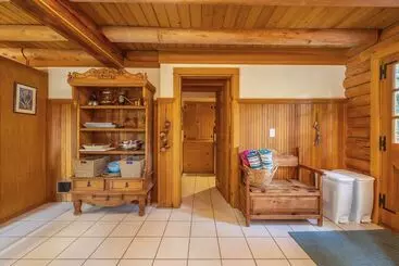 Mökkimajoitus Pet Friendly Baja Norte Home With Xbox And Board Game By Redawning