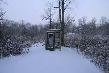 Bmi Bed & Breakfast And Oasis