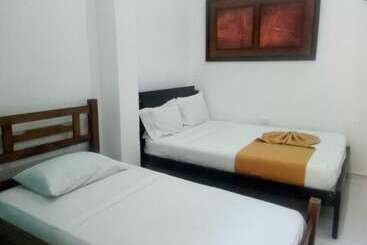 Hostal Santa Marta Magica   Hostel