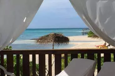 پانسیون Hakamanu Lodge