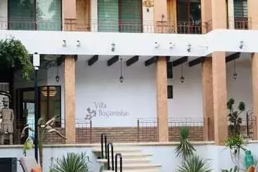 Hotelli Villa Bugambilias