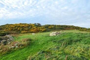 Landhus Ysgubor Newydd