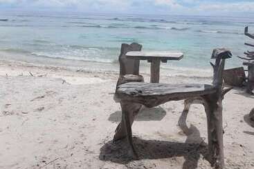 پانسیون Equator Homestay