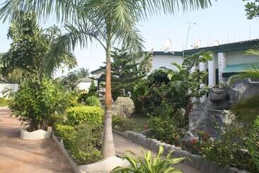 膳宿费 Godville Guest House