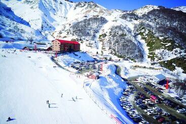 هتل Alto Nevados