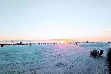 Hotelli Tropical Dreams   Sarasota Condos Near Siesta Key