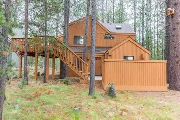 Cabane Juniper 9