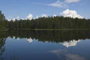 Mökkimajoitus Manamansalo Camping