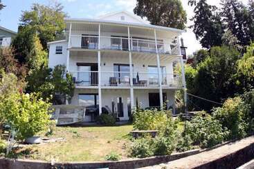 Pension Leigh Lani Guest House