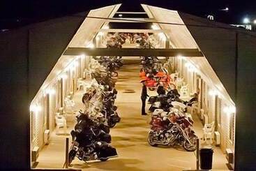 モーテル Iron Horse Inn