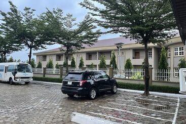 Western Sun International Hotel & Events Centre