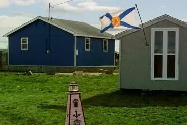 Crown Cove Cottages