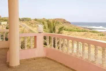 هتل Edu Horizonte