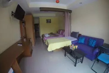 Apartahotel Bb House Beach Residences