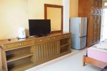 מלון דירות Bb House Beach Residences