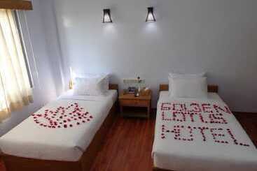 Otel Golden Lotus Inle