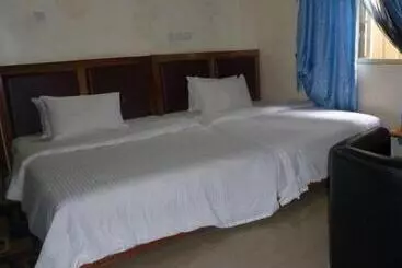 Hotelli Room In Lodge   Definite Destiny