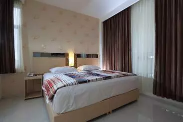 Hotel Dewarna Sutoyo
