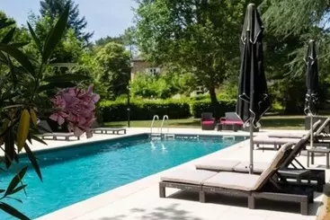 ペンション Chateau De Maraval