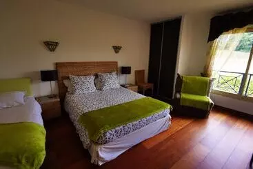 민박 La Raimbaudière