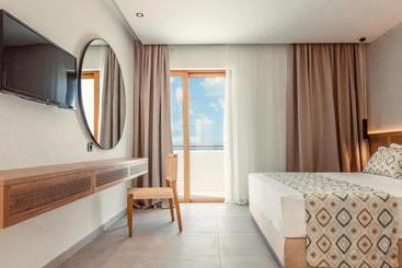 בית מלון כפרי Blue Sea Island