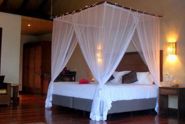 Hotel Nautilus Resort