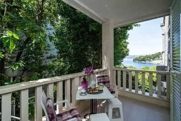 Majatalo Apartments & Rooms Mara & Petrunjela