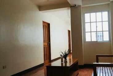 مبيت وإفطار Casa De Milagrosa Inn