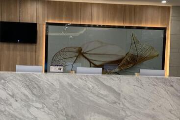 Отель Greentree Inn Anhui Suzhou Yongqiao District Qingy