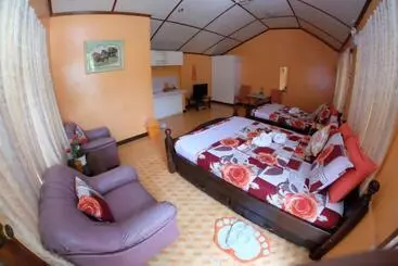 ユースホステル L & M Hearthstones Lodge