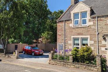 민박 The Ness Guest House