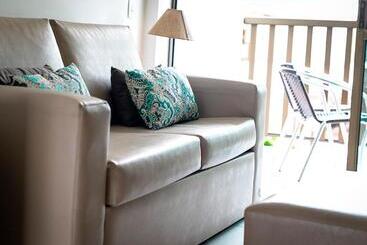 هتل آپارتمان Flat Beach Class Muro Alto 1107