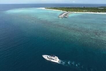 هتل Raaya By Atmosphere Premium All Inclusive With Free Transfers