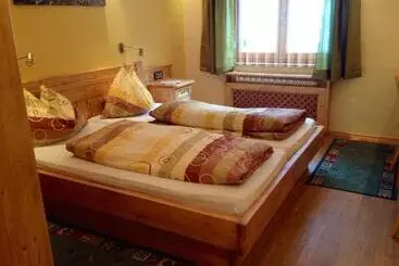 Pension Gasthof Gosausee