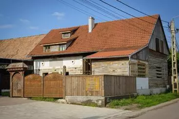 Retkeilymaja Válaszút Fogadó