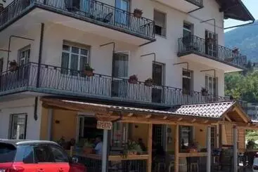 ホテル La Maison