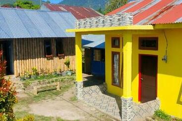Ruteng Hostel
