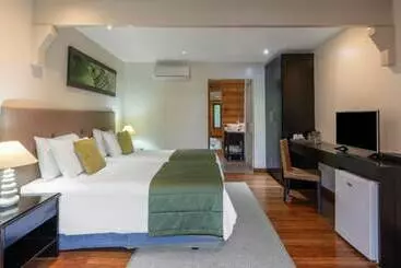 Aga Reef Resort And Spa