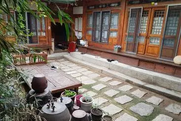 膳宿费 Gongsimga Hanok Guesthouse