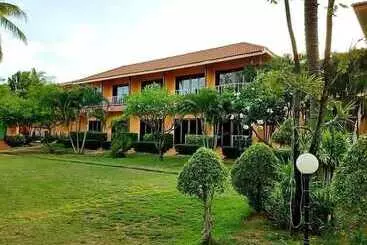 Pranmanee Beach Resort