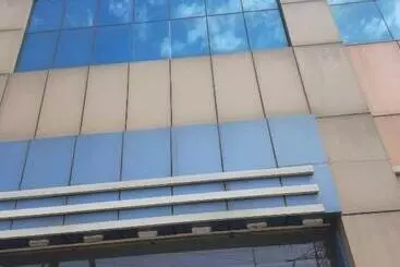 Hotel Oyo 81141 Mangal Bhawan